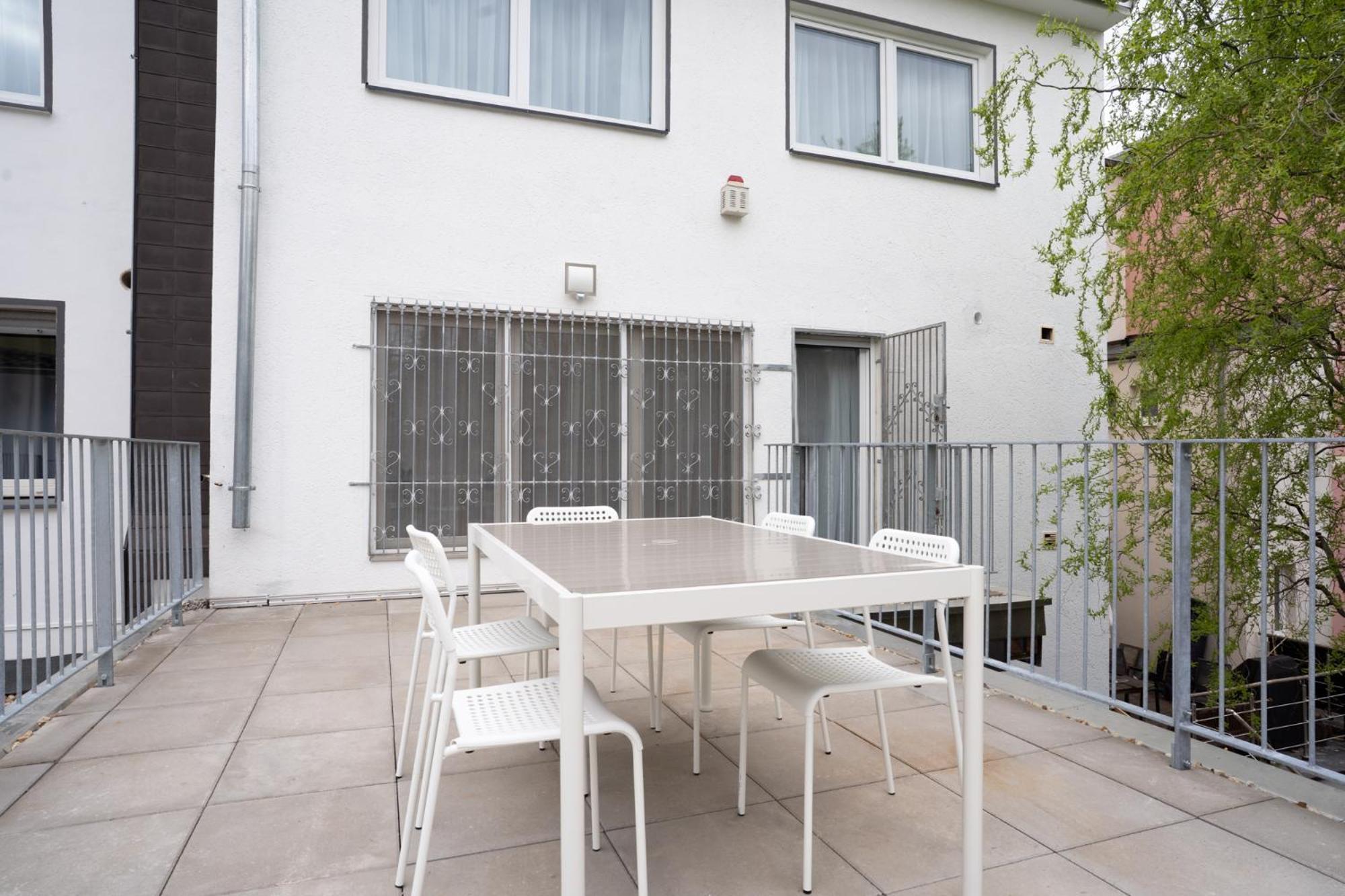 Central Bonn Apartments I Private Parking I Home2Share Exterior foto